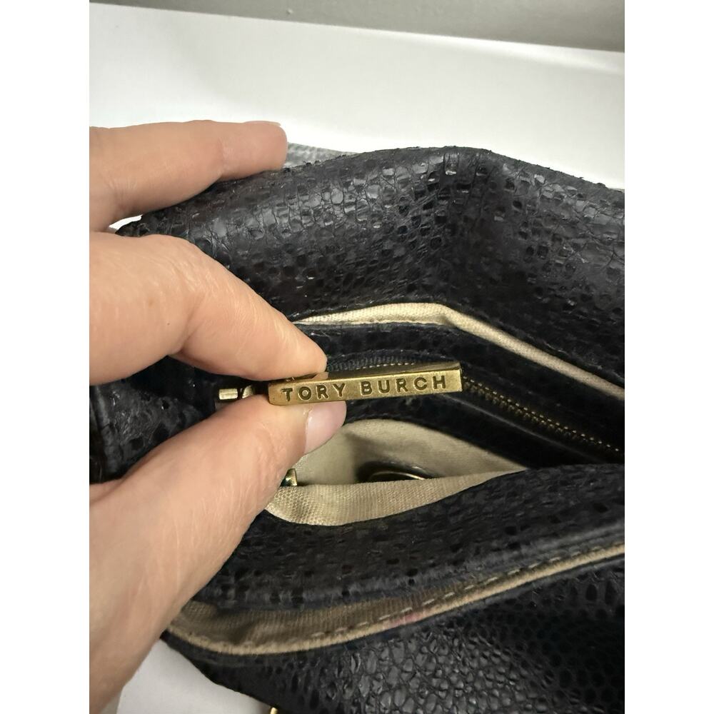 Vintage Tory Burch Black Leather Crossbody Gold Logo Chain Bag - Picture 9 of 13